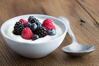 Vanilla Yogurt Makes People Happy Vanilla Yogurt Makes People Happy