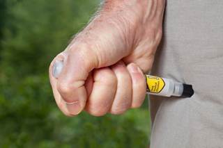 Use Epinephrine for All Severe Allergic Reactions, Urge Experts Use Epinephrine for All Severe Allergic Reactions, Urge Experts