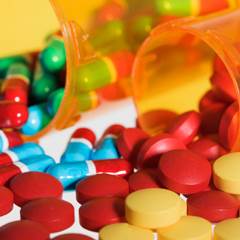 Combined NSAID, Antiplatelet Therapy: What's the Risk for GI Bleed? Combined NSAID, Antiplatelet Therapy: What's the Risk for GI Bleed?