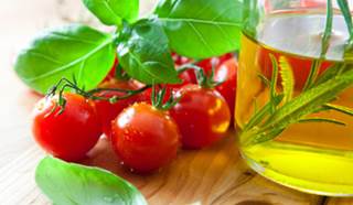 Mediterranean Diet Improves Health of Chronic Kidney Patients Mediterranean Diet Improves Health of Chronic Kidney Patients