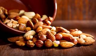 Type 2 Diabetes Patients May Benefit from "Going Nuts" Type 2 Diabetes Patients May Benefit from "Going Nuts"