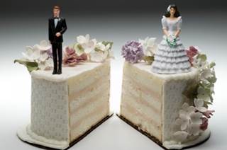 Doctors, Pharmacists Least Likely Health Pros to Divorce Doctors, Pharmacists Least Likely Health Pros to Divorce