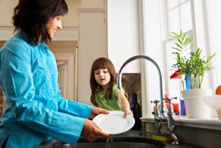 How Washing Dishes, Child Allergy Development May Be Linked How Washing Dishes, Child Allergy Development May Be Linked