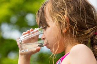 Many U.S. Children Not Drinking Enough Water Many U.S. Children Not Drinking Enough Water