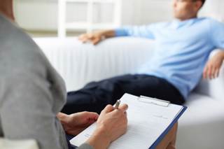 Improving Medication Adherence in Patients with Schizophrenia Improving Medication Adherence in Patients with Schizophrenia