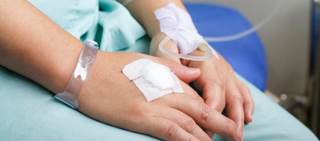 224 patients were included in the study, who received 12g/day of either naficillin or oxacillin 224 patients were included in the study, who received 12g/day of either naficillin or oxacillin