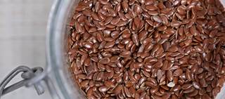 Significant reduction in body weight, BMI, waist circumference following flaxseed consumption Significant reduction in body weight, BMI, waist circumference following flaxseed consumption
