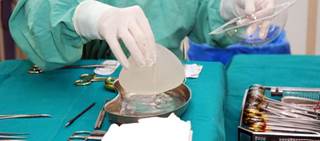 Implants tied to increased risk of anaplastic large-cell lymphoma; overall risk still very small Implants tied to increased risk of anaplastic large-cell lymphoma; overall risk still very small