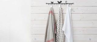 Multipurpose towels have higher colony-forming units; humid towels have higher CFU versus dry ones. Multipurpose towels have higher colony-forming units; humid towels have higher CFU versus dry ones.