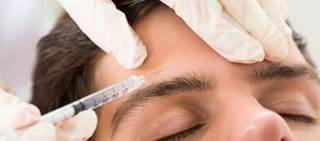 Forty percent of patients in the onabotulinumtoxinA group saw a reduction of ≤50% in headache days by 32 weeks. Forty percent of patients in the onabotulinumtoxinA group saw a reduction of ≤50% in headache days by 32 weeks.
